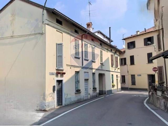Appartamento in vendita a Osnago, Lombardia