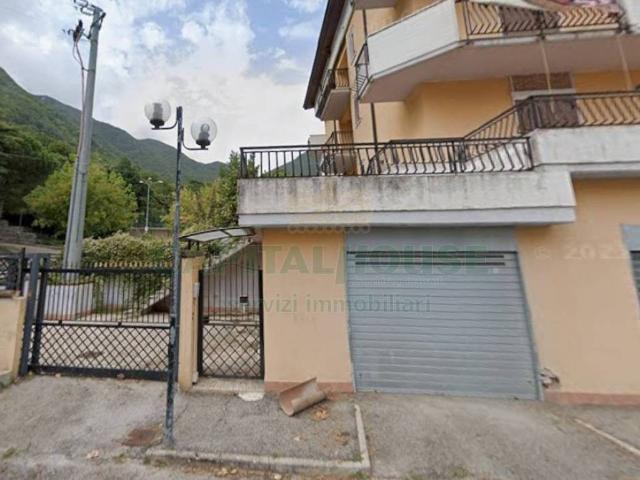 Appartamento in vendita a Ospedaletto D'alpinolo, Campania