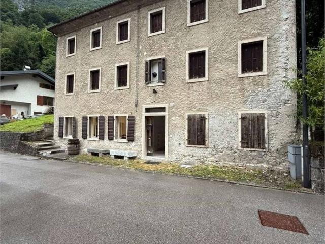 Appartamento in vendita a Ospitale Di Cadore, Veneto