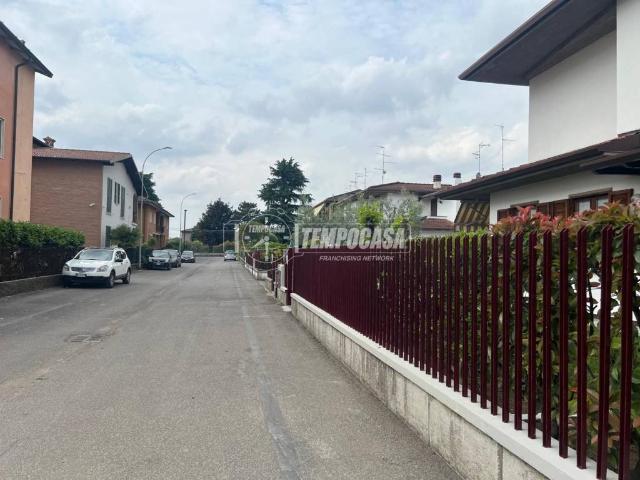 Appartamento in vendita a Ospitaletto, Lombardia