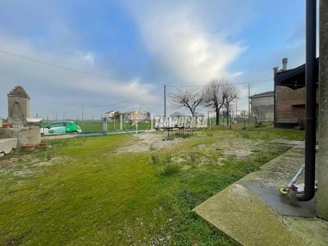 Appartamento in vendita a Ostellato, Reggio Emilia