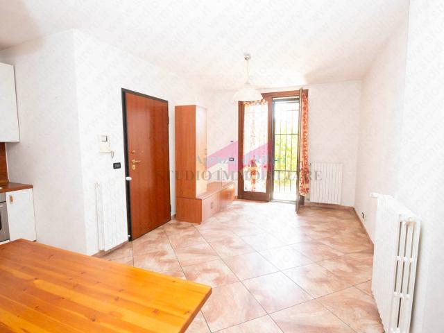 Appartamento in vendita a Ostiglia, Lombardia