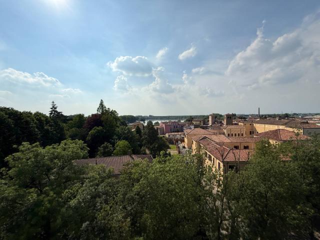 Appartamento in vendita a Ostiglia, Lombardia