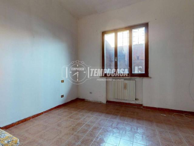 Appartamento in vendita a Ostiglia, Lombardia