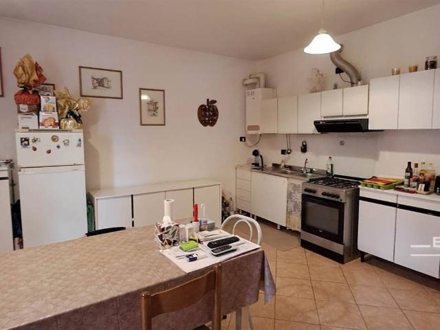 Appartamento in vendita a Ostiglia, Lombardia