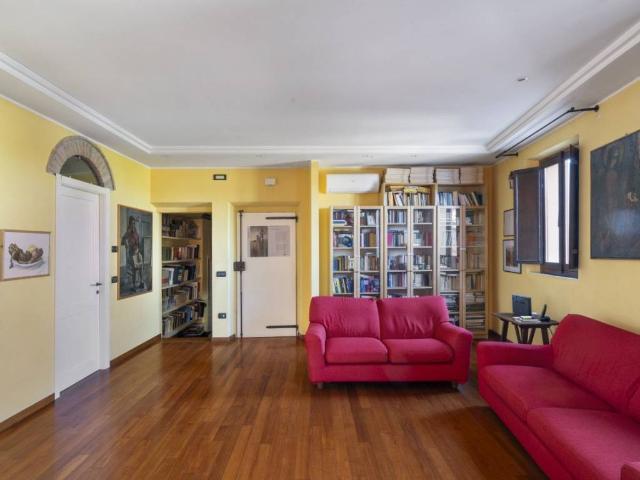 Appartamento in vendita a Marche, Ancona