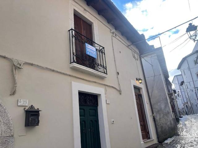 Appartamento in vendita a Ovindoli, Abruzzo