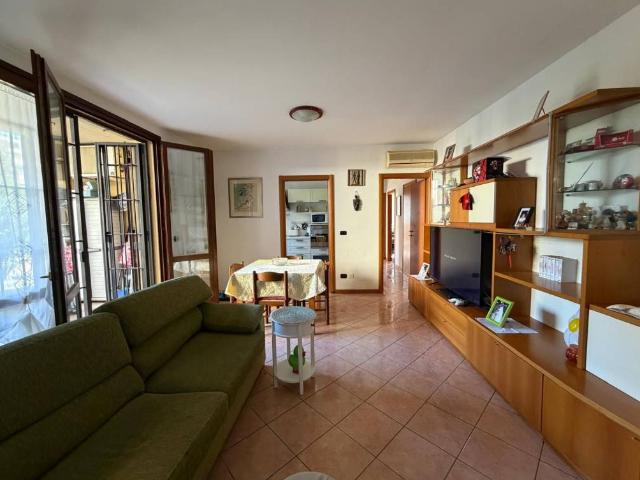 Appartamento in vendita a Ozzano dell'Emilia, Bologna