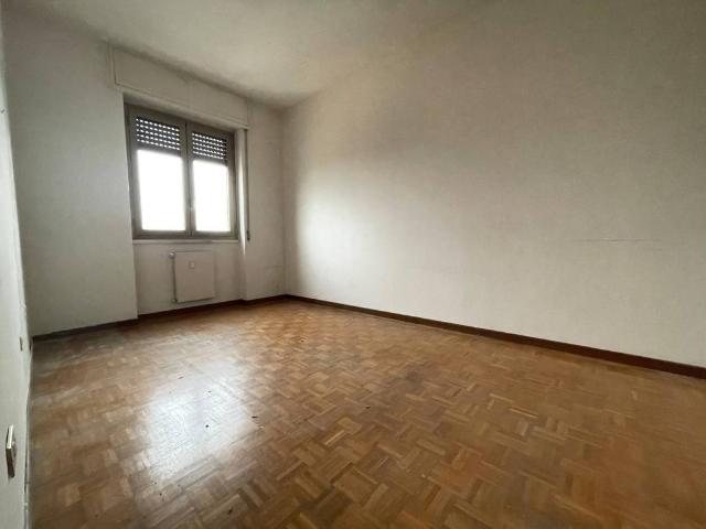 Appartamento in vendita a Ozzero, Milano