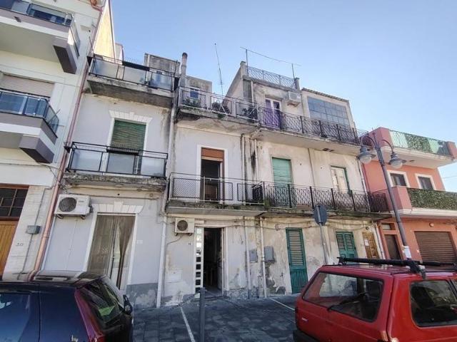 Appartamento in vendita a Pace Del Mela, Sicilia