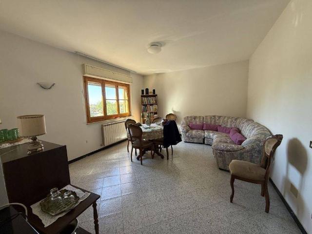 Appartamento in vendita a Paciano, Umbria