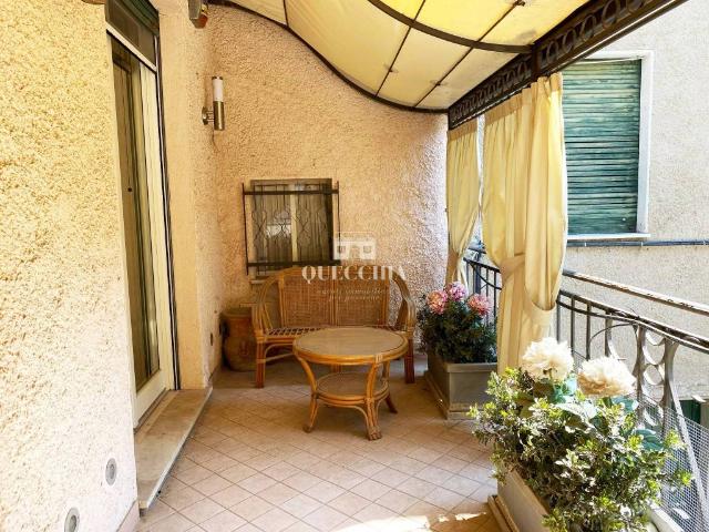 Appartamento in vendita a Padenghe Sul Garda, Lombardia