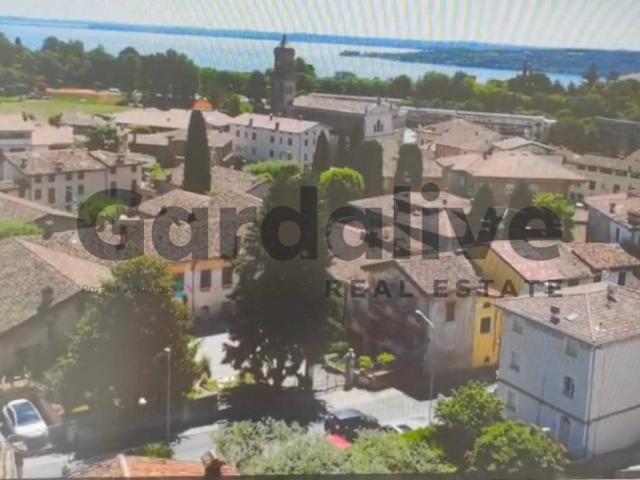 Appartamento in vendita a Padenghe Sul Garda, Lombardia