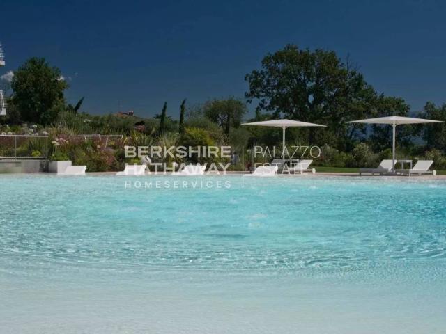 Appartamento in vendita a Padenghe Sul Garda, Lombardia