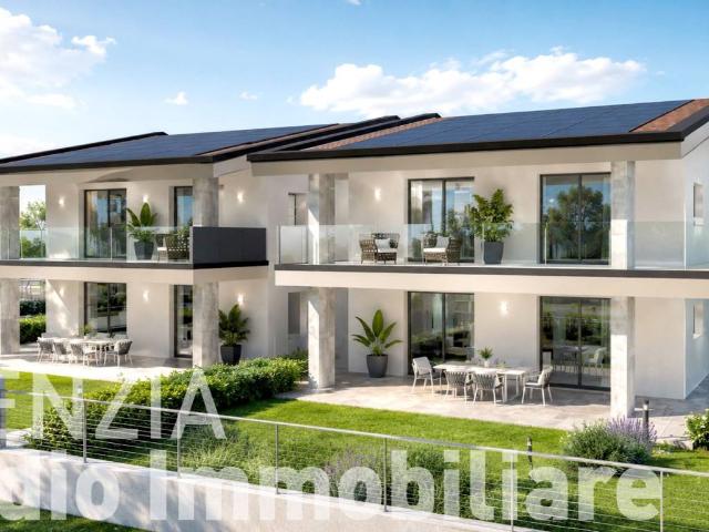 Appartamento in vendita a Padenghe Sul Garda, Lombardia