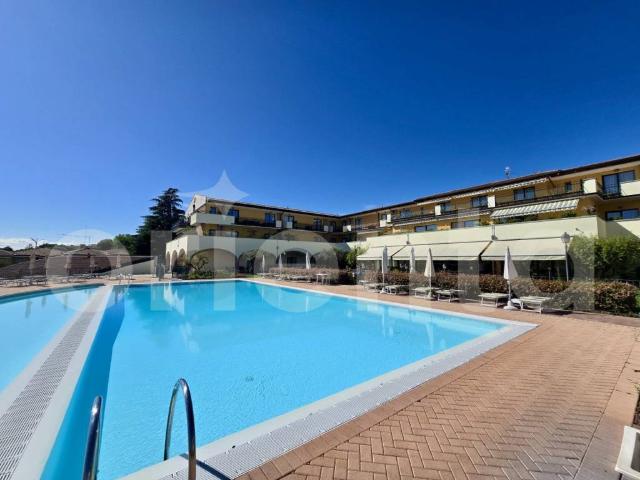 Appartamento in vendita a Padenghe Sul Garda, Brescia