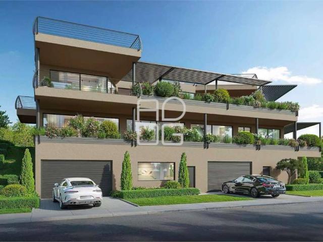 Appartamento in vendita a Padenghe Sul Garda, Lombardia