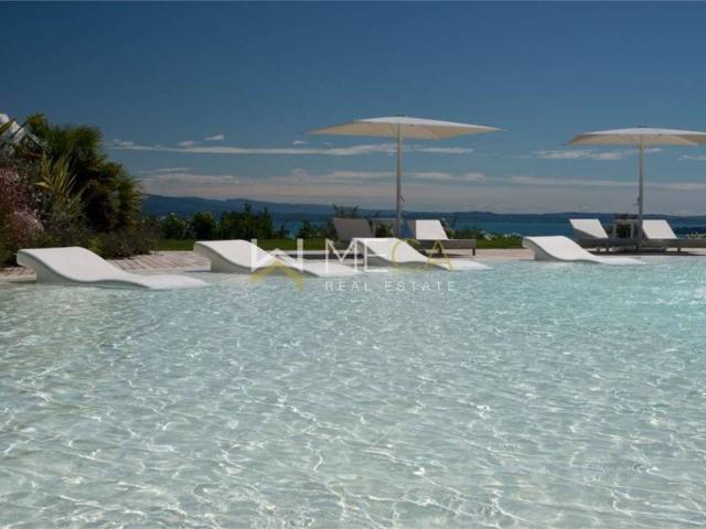 Appartamento in vendita a Padenghe Sul Garda, Lombardia