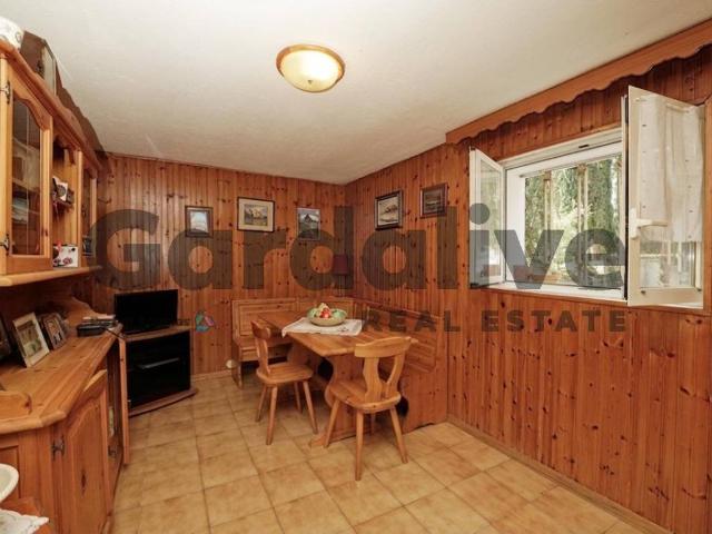Appartamento in vendita a Padenghe Sul Garda, Lombardia
