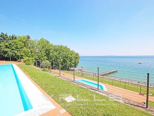 Appartamento in vendita a Padenghe Sul Garda, Lombardia
