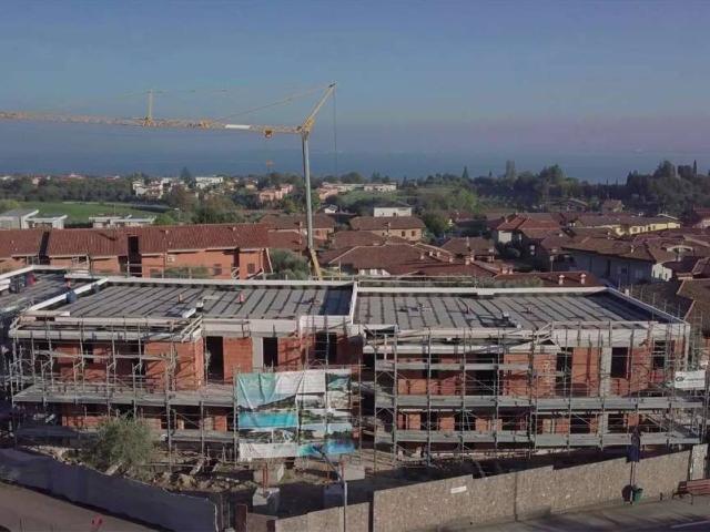 Appartamento in vendita a Padenghe Sul Garda, Lombardia