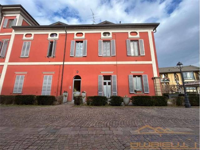 Appartamento in vendita a Paderno D'adda, Lombardia