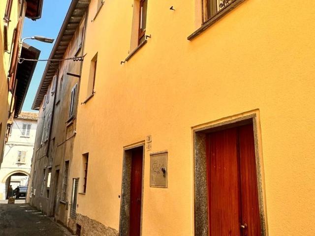 Appartamento in vendita a Paderno D'adda, Lombardia