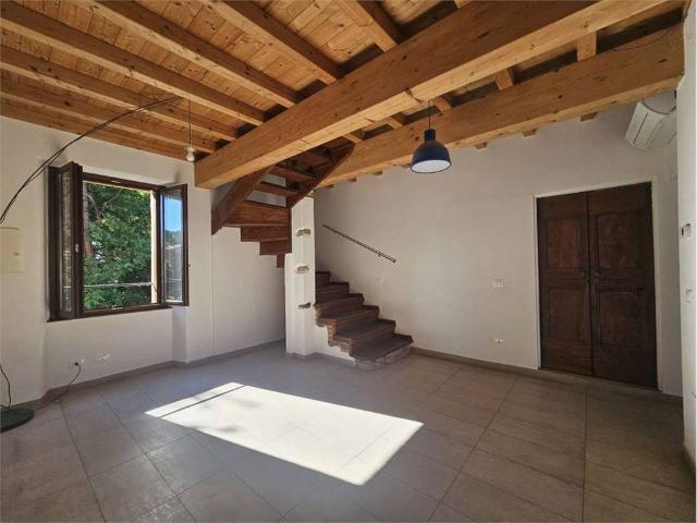 Appartamento in vendita a Curt di Sacrista, Paderno d'Adda