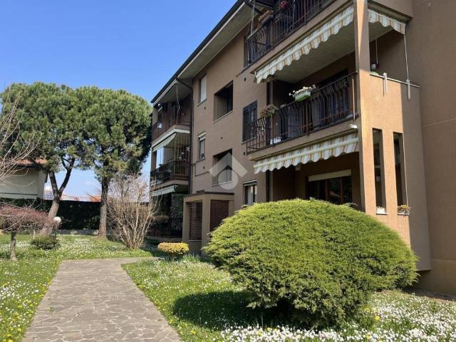 Appartamento in vendita a Paderno D'adda, Lombardia