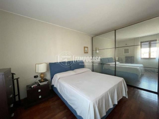 Appartamento in vendita a Paderno, Paderno Dugnano