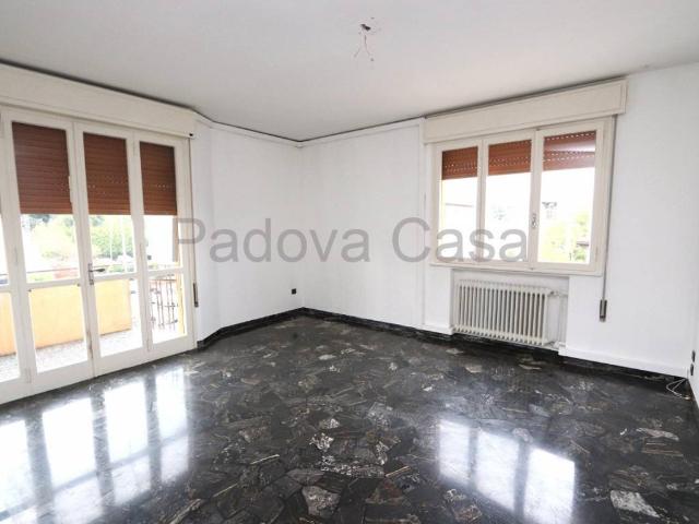 Appartamento in vendita a Pontevigodarzere, Padova