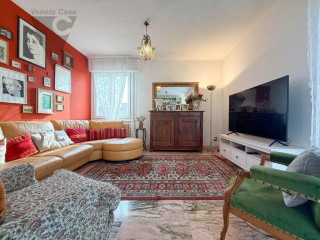 Appartamento in vendita a Padova, Veneto