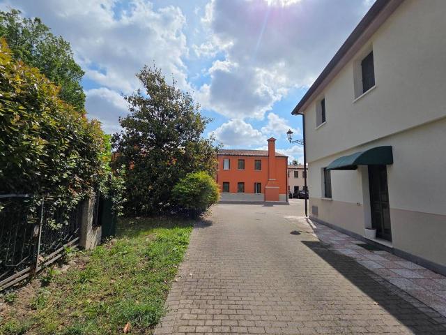 Appartamento in vendita a Sacra Famiglia, Padova