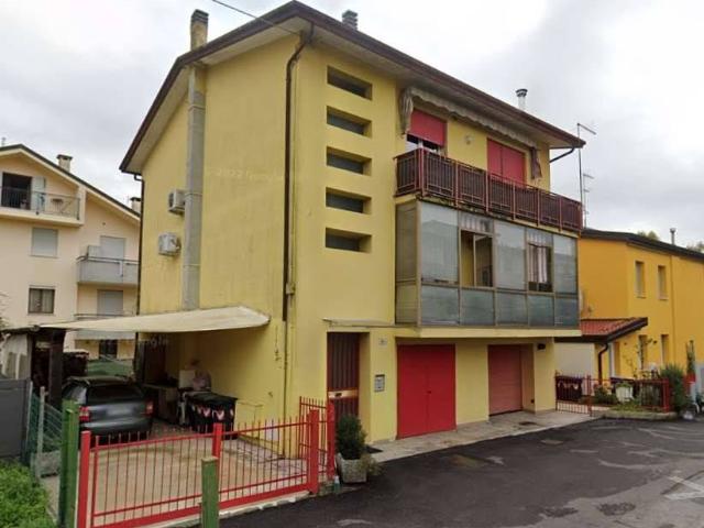 Appartamento in vendita a Altichiero, Padova