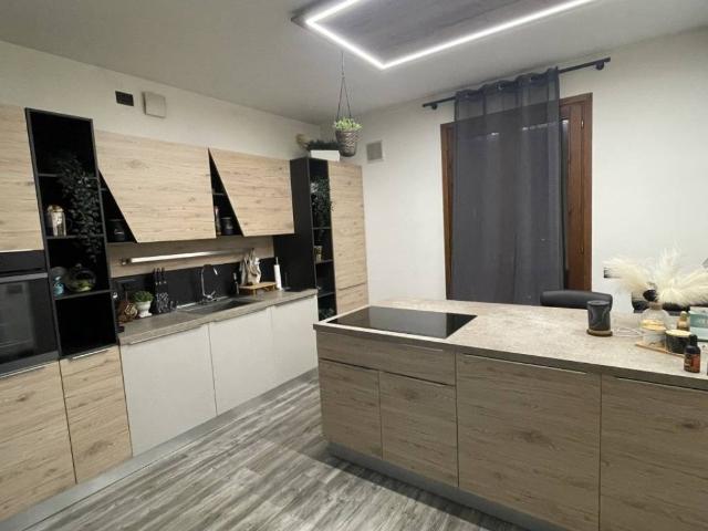 Appartamento in vendita a Brusegana, Padova