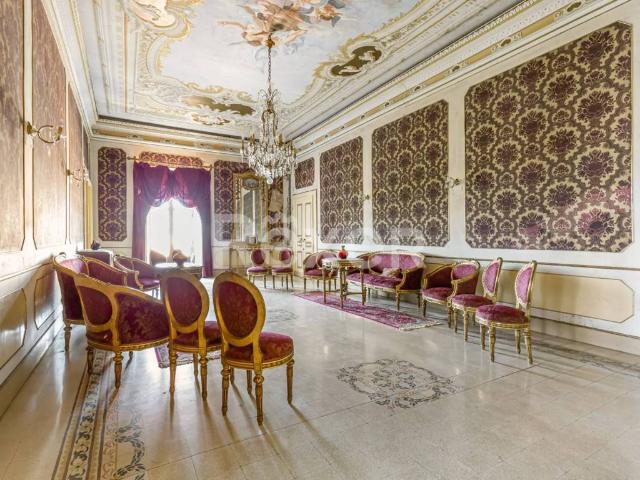 Appartamento in vendita a Padula, Campania
