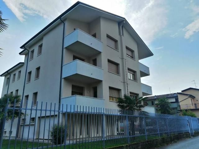 Appartamento in vendita a Pagazzano, Lombardia