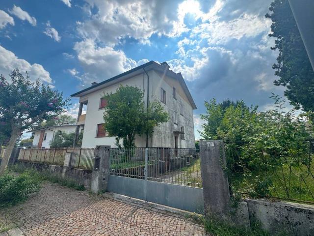 Appartamento in vendita a Castellerio / Cjistilîr, Pagnacco / Pagnà