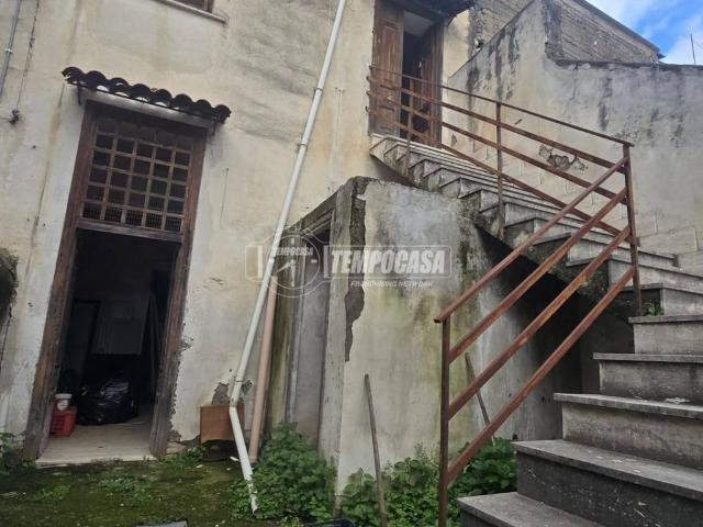 Appartamento in vendita a Pago Del Vallo Di Lauro, Campania
