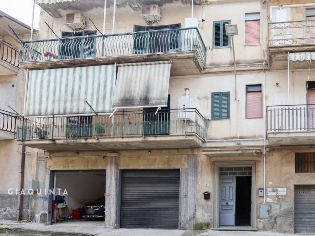 Appartamento in vendita a Palagonia, Sicilia