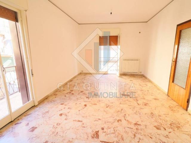 Appartamento in vendita a Palagonia, Sicilia