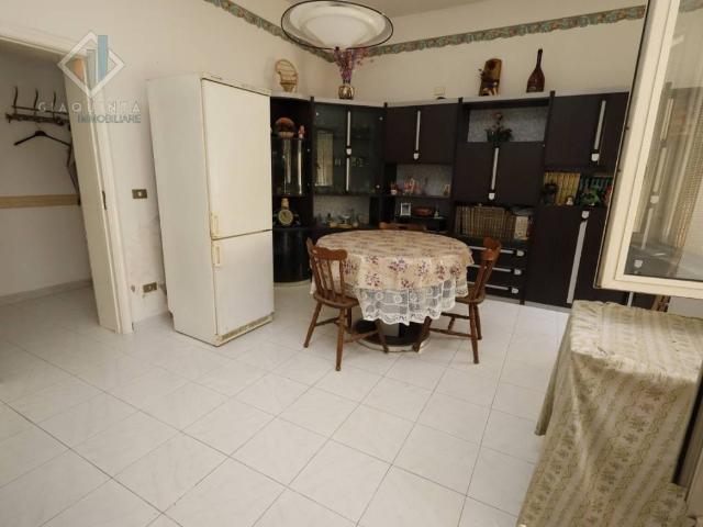 Appartamento in vendita a Palagonia, Sicilia