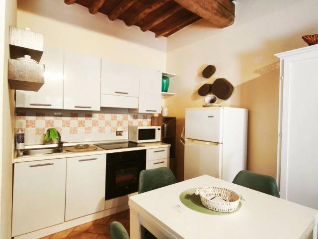 Appartamento in vendita a Legoli, Toscana