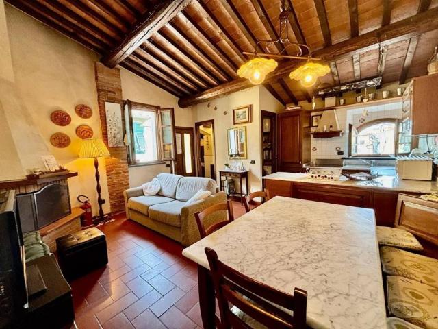 Appartamento in vendita a Legoli, Toscana