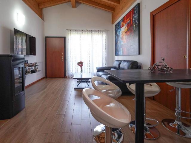 Appartamento in vendita a Longoni, Palazzago