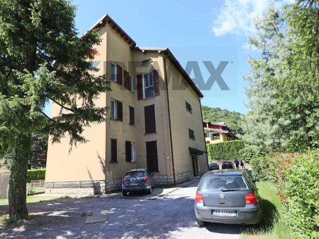 Appartamento in vendita a Brocchione, Palazzago