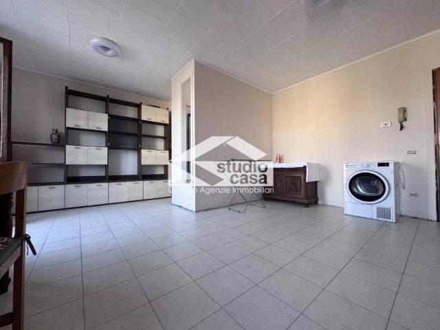 Appartamento in vendita a Palazzo Pignano, Lombardia