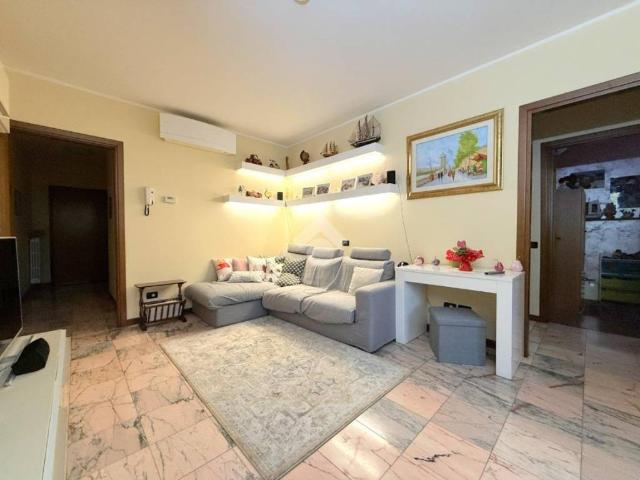 Appartamento in vendita a Palazzo Pignano, Lombardia