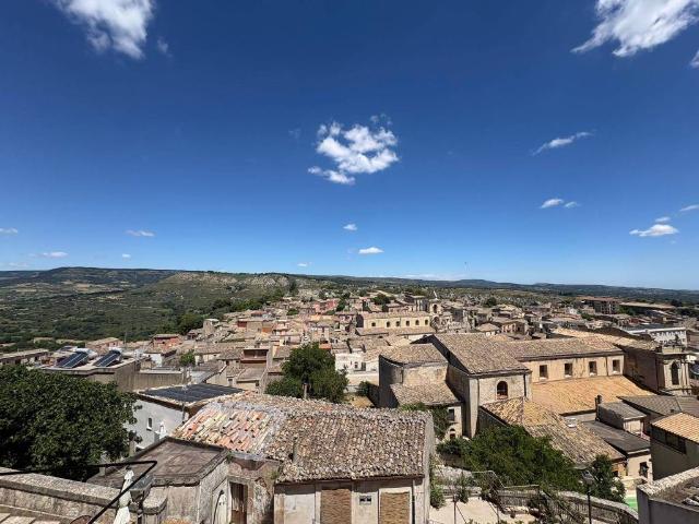 Appartamento in vendita a Palazzolo Acreide, Sicilia