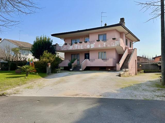 Appartamento in vendita a Palazzolo Dello Stella, Friuli-Venezia Giulia
